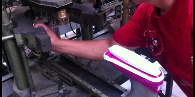 Vulcanization process of natural rubber